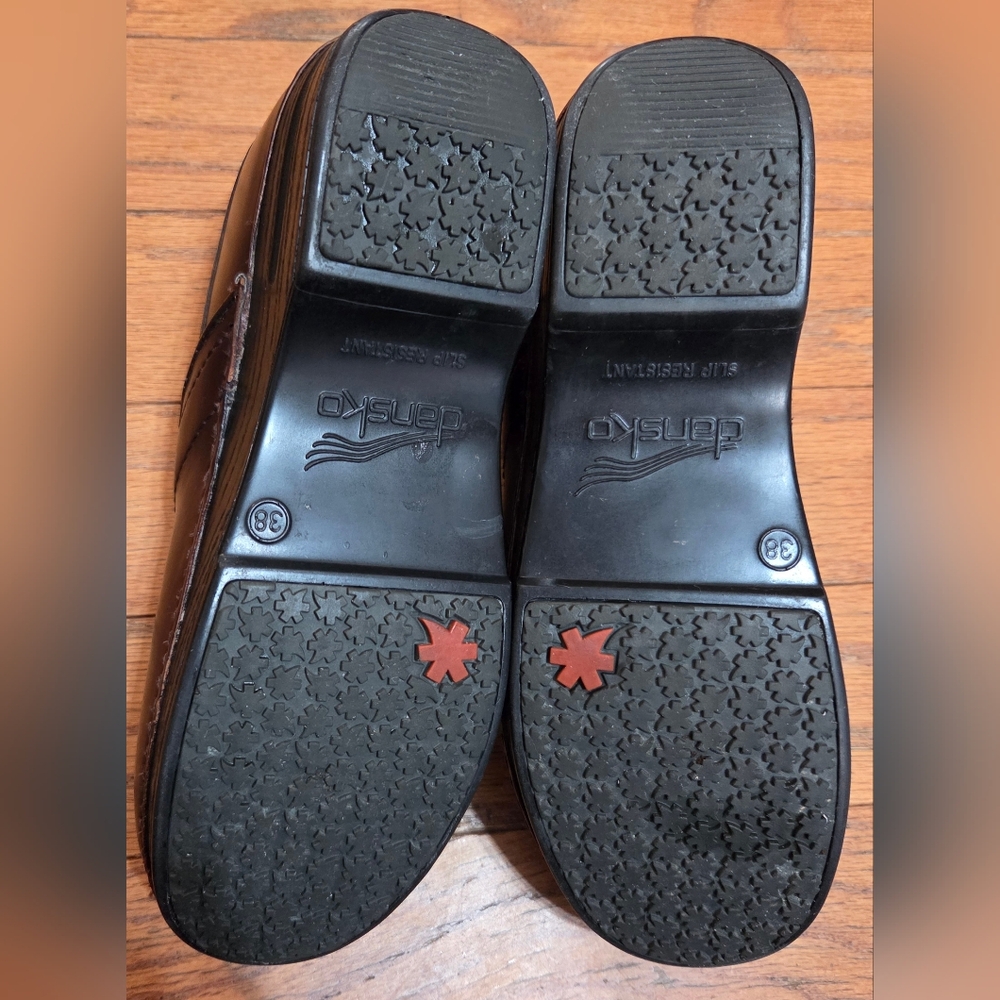Dansko Burgundy Leather Slip-On Clog - Picture 9 of 9